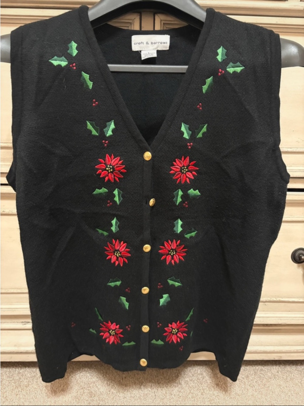 croft & barrow Black V-Neck Sweater Vest with Red Poinsettia Embroidery